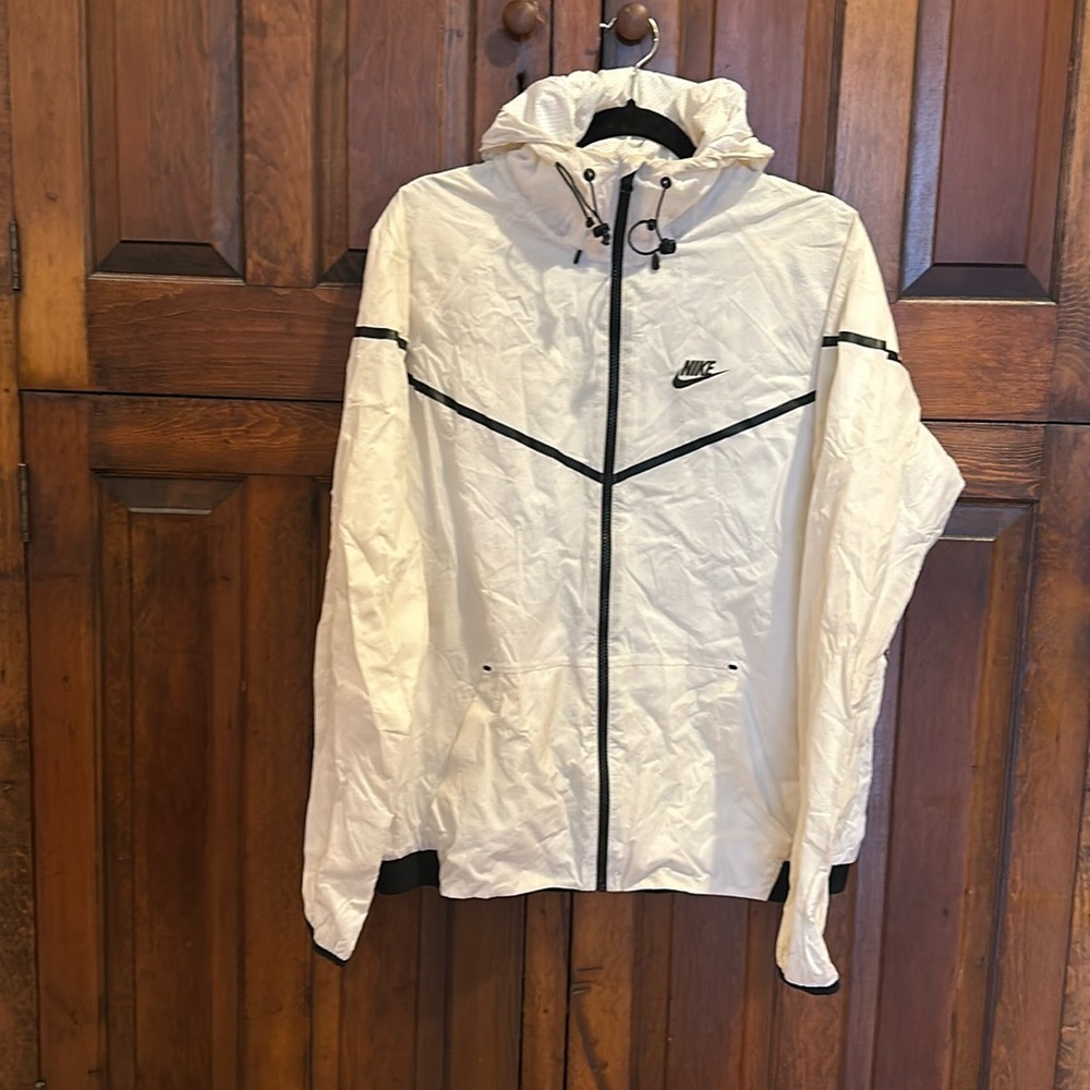 Nike full zip nylon jacket. Large